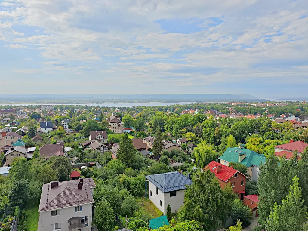 Прекрасная квартира с потрясающим видом на реку Волгу и горы