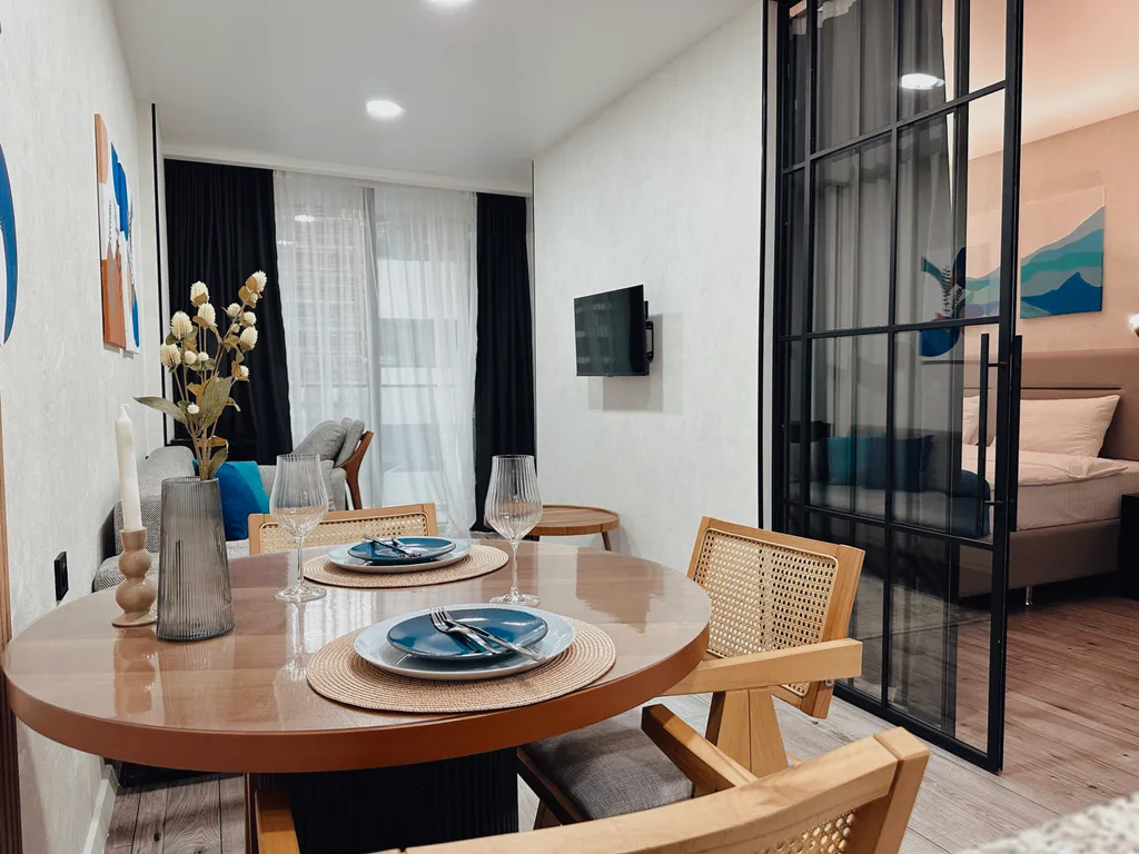 Апартаменты на берегу моря с отдельной спальней