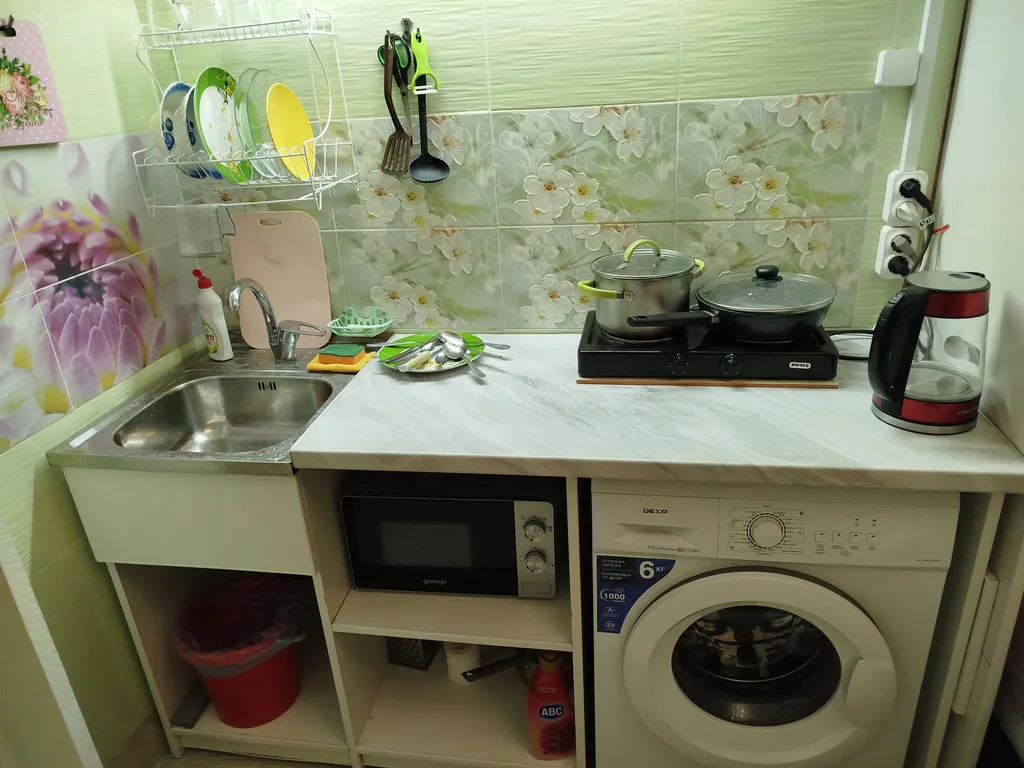 Уютная студия 10 минут от ж/д вокзала со своим входом и своей верандой