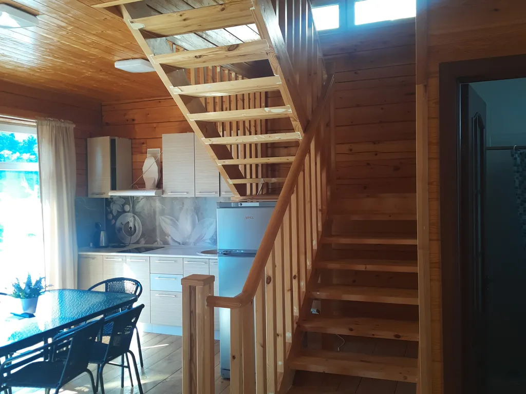 Коттедж сруб из сибирского кедра на 6 человек