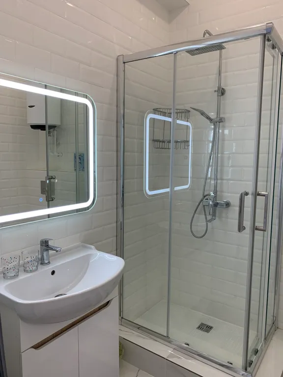 Студия с видом на море