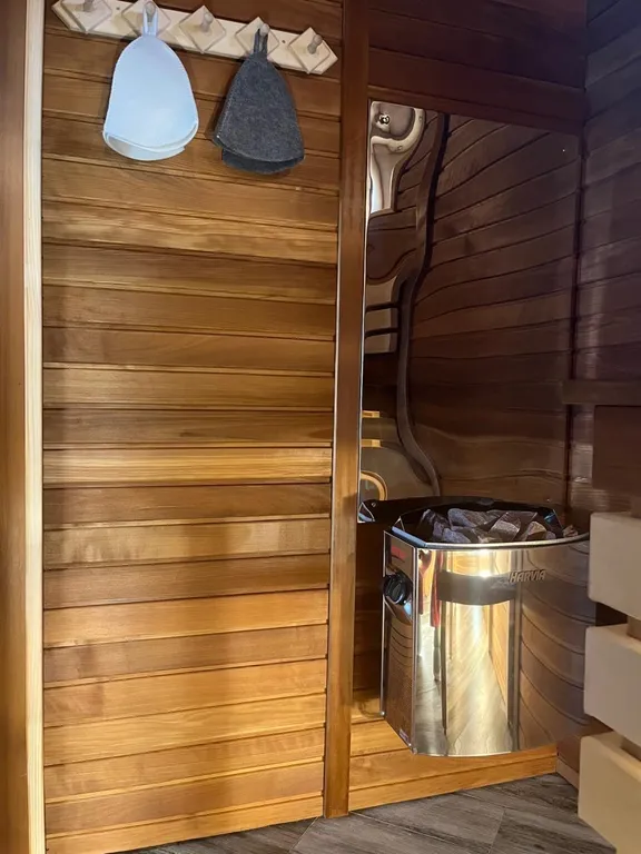 Барнхаус с видом на озеро