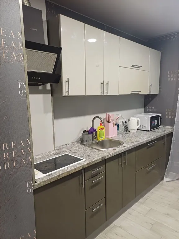 Уютная квартирка в центре Мариуполя, после ремонта, с новой мебелью