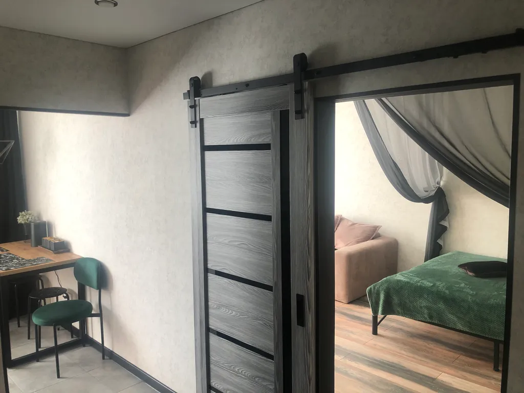 Отличная квартира черный кот