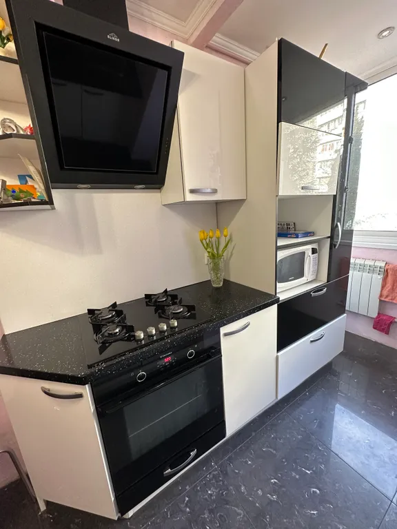 Уютная квартира с видом на море и город