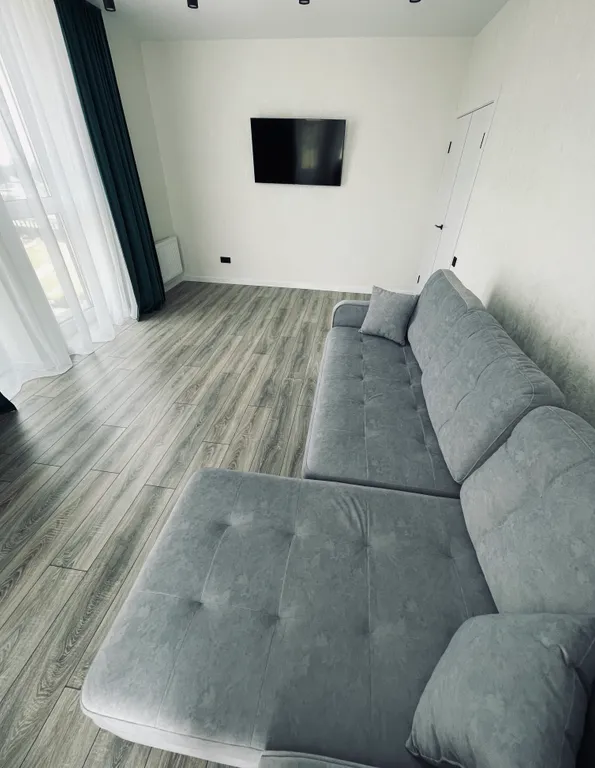 Новая двухкомнатная квартира в центре