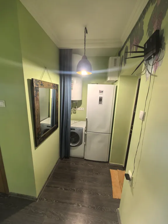 Квартира комфорт+ с балконом: 96 м от моря