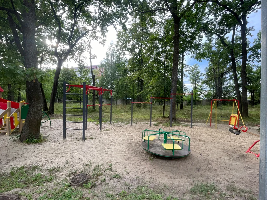 Уютная квартира с хорошим видом на парк