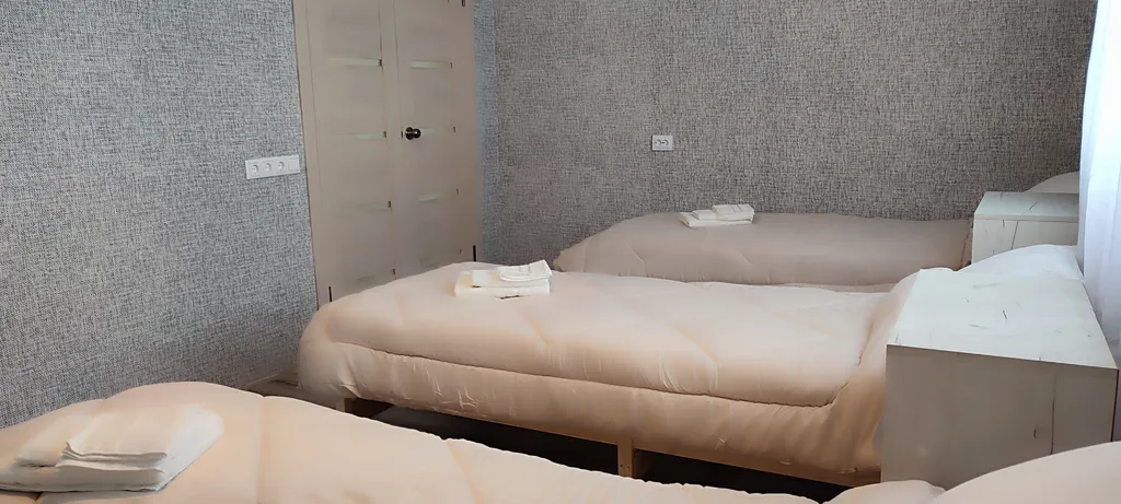 Дом у стадиона им. Сметаниной