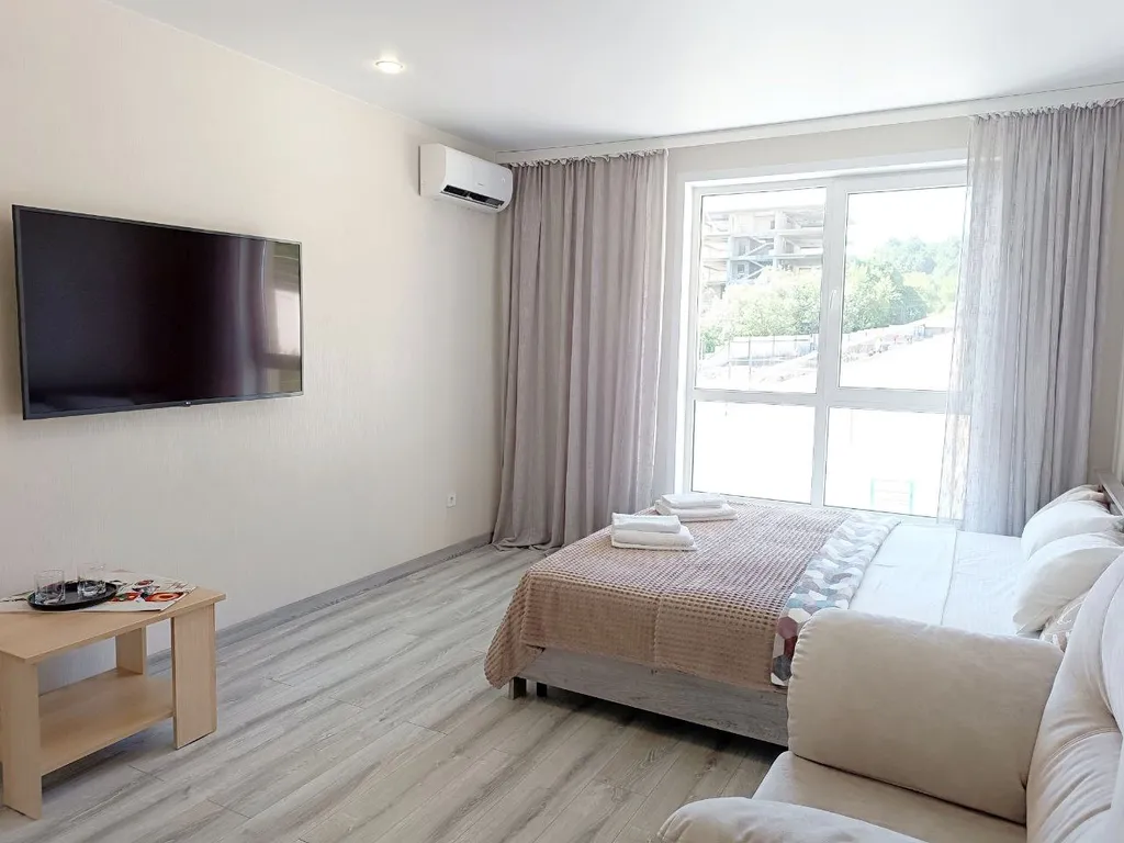 Гостеприимная однокомнатная квартира «Горизонт Ялты»