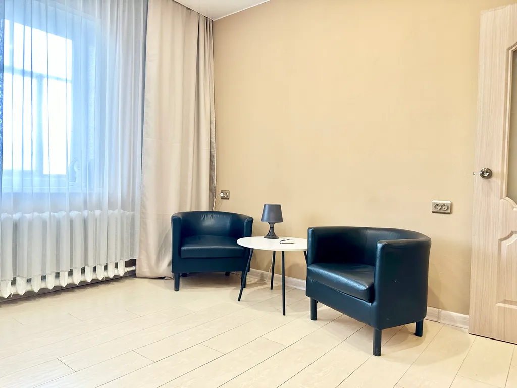 Уютная квартира у ТЦ Сити