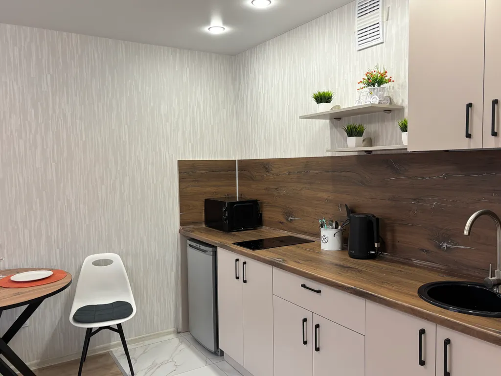 Апартаменты с отличной локацией рядом с ТЦ, Ледовым, парками, аквапарками