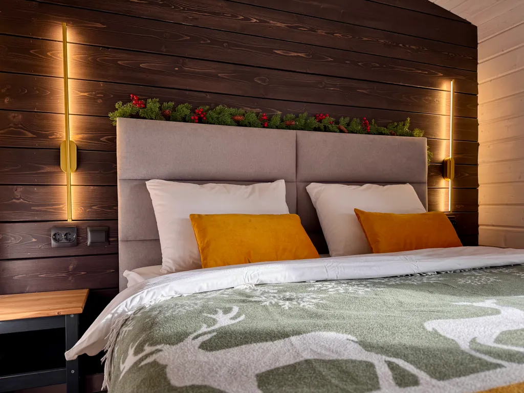 Коттедж Уютный дом с горячей купелью — Стеклянный