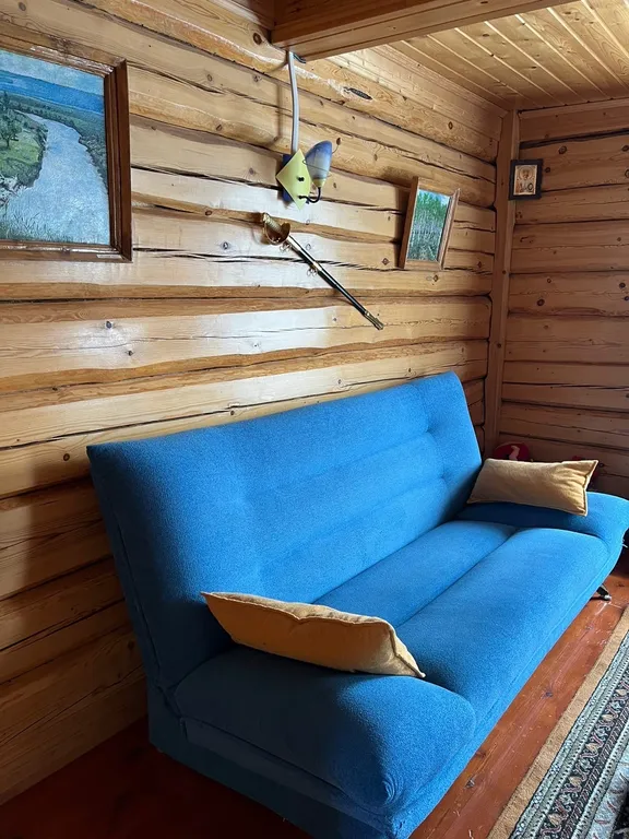 Русский дом с баней на берегу озера