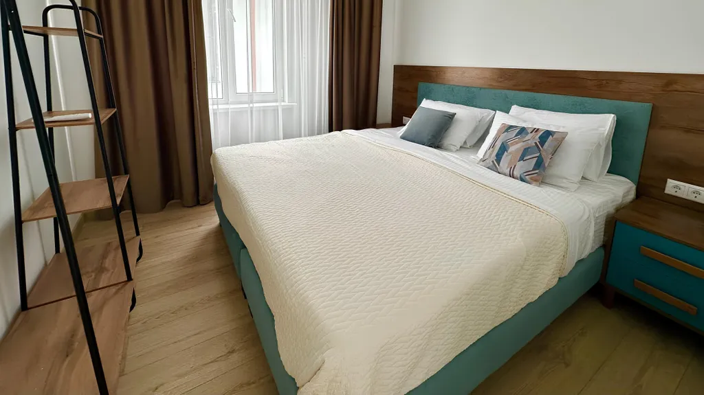 Двухуровневый полулюкс с зоной отдыха на крыше