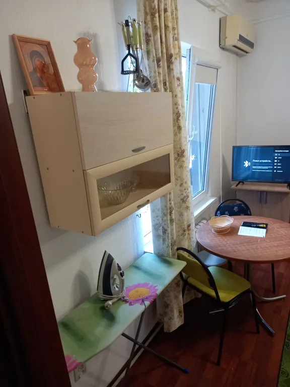 Студия под ключ в частном доме