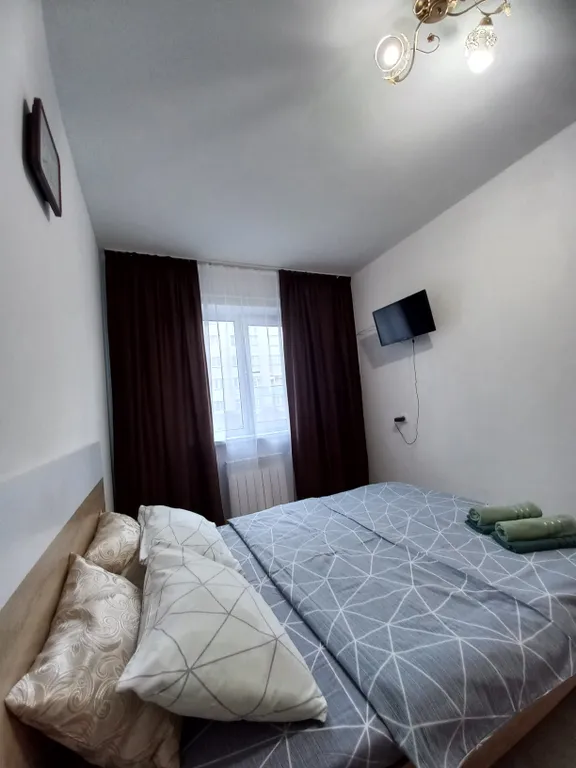 2-комнатная квартира с раздельными комнатами — аренда посуточно в Норильск