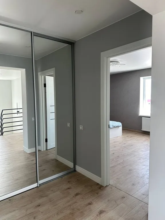 Новый, уютный дом