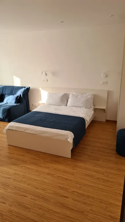 Квартира Уютная однокомнатная квартира с видом на гостиный двор — Ейск