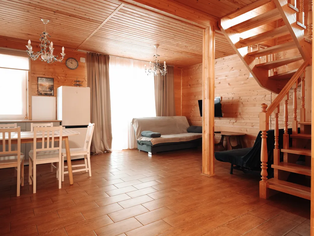 Дом рядом со спортивными базами