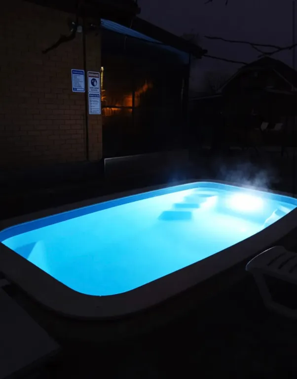 Домик для отдыха с банькой и теплым бассейном