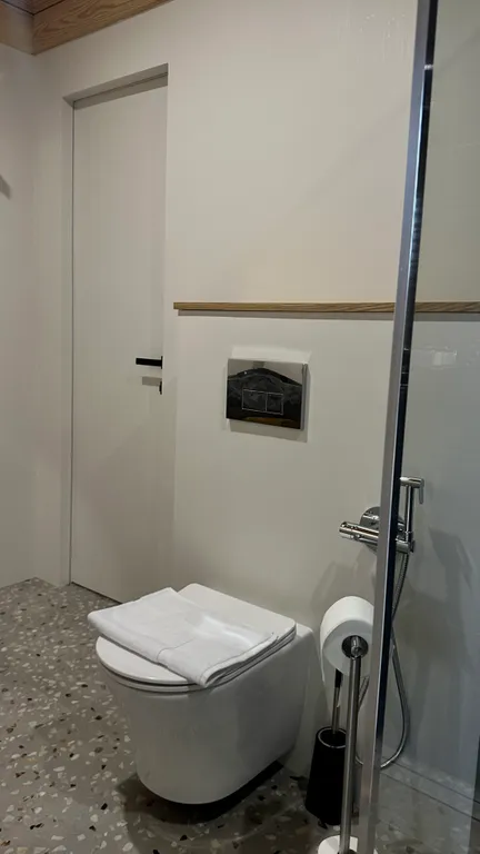 Премиум Шале с панорамным душем, стабильным интернетом. Скидки до 60 %