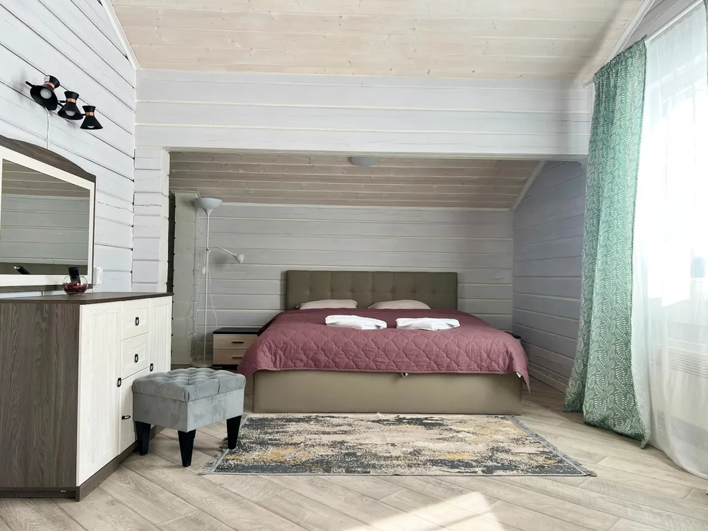 Большой коттедж N1 с сауной и камином