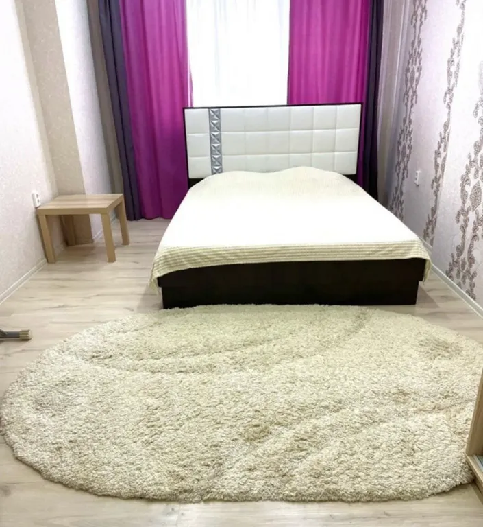 Чистая, уютная двухкомнатаня квартира в новом районе города