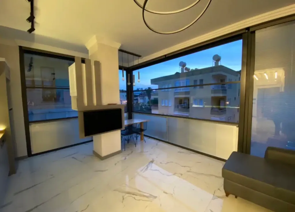 Роскошная Квартира 2+1 у пляжа Клеопатра в центре Аланьи