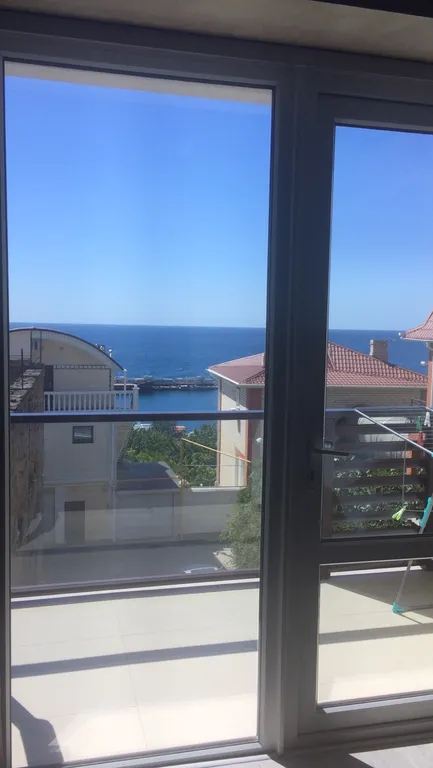 Апартаменты с бассейном на крыше дома