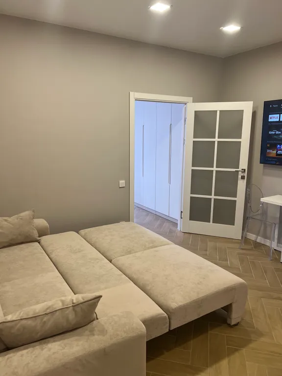 Евро-двушка на берегу моря