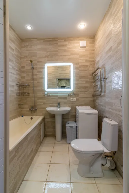 Апартаменты 2 в частном доме с тёплым бассейном у моря