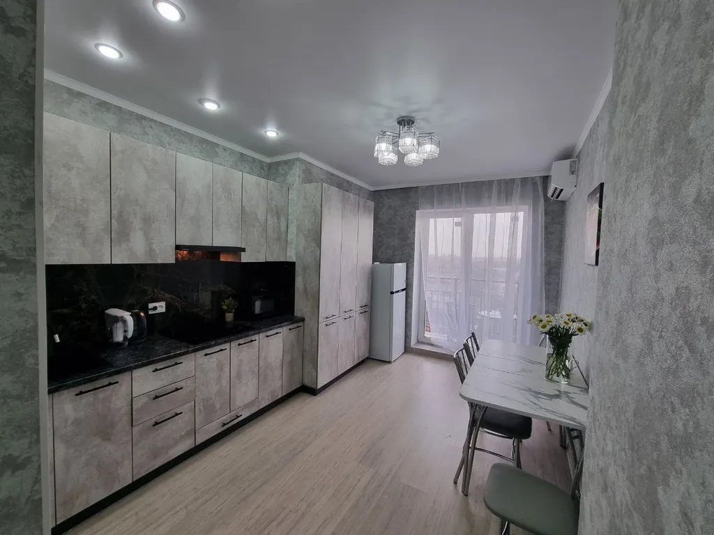 Изящная квартира в ЖК Лазурный