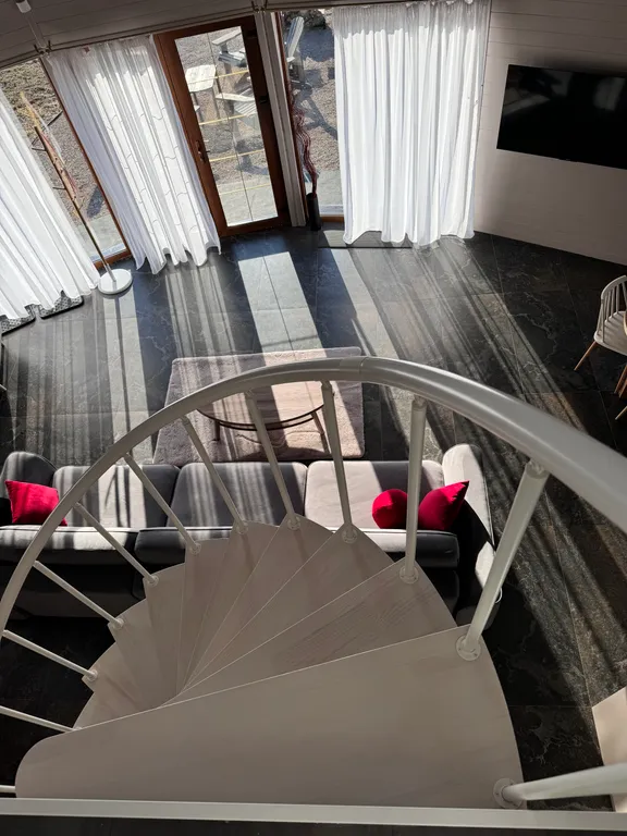 Уникальный дом-сфера с русской печью