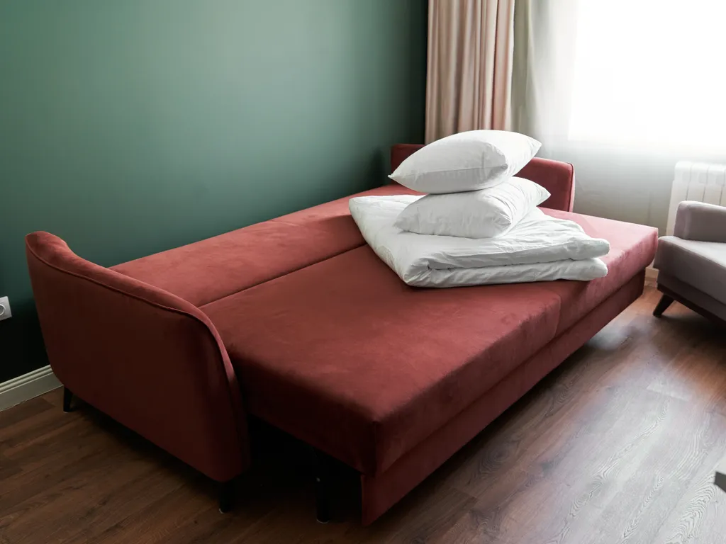 Кoмфортaбeльнaя квартира со вceм неoбходимым для 4 гocтeй