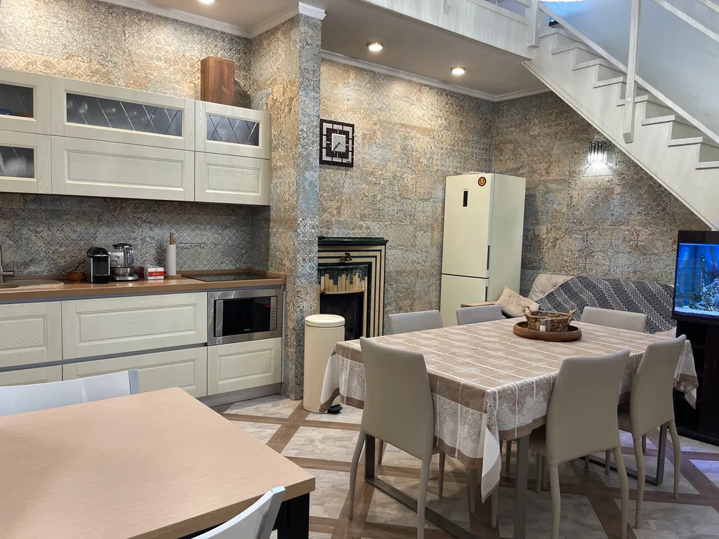 Вилла с баней и шикарным бассейном