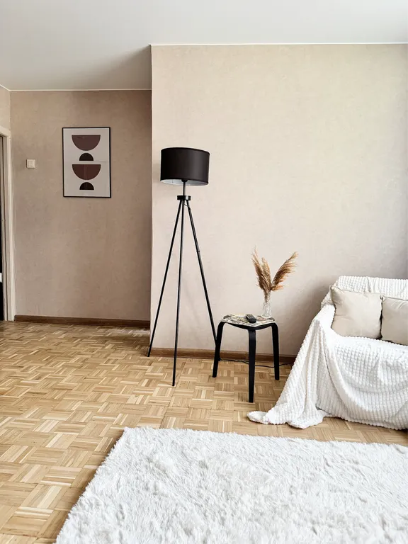 Квартира Светлая квартира в центре, 8 минут до метро и 9 до зоопарка — Москва