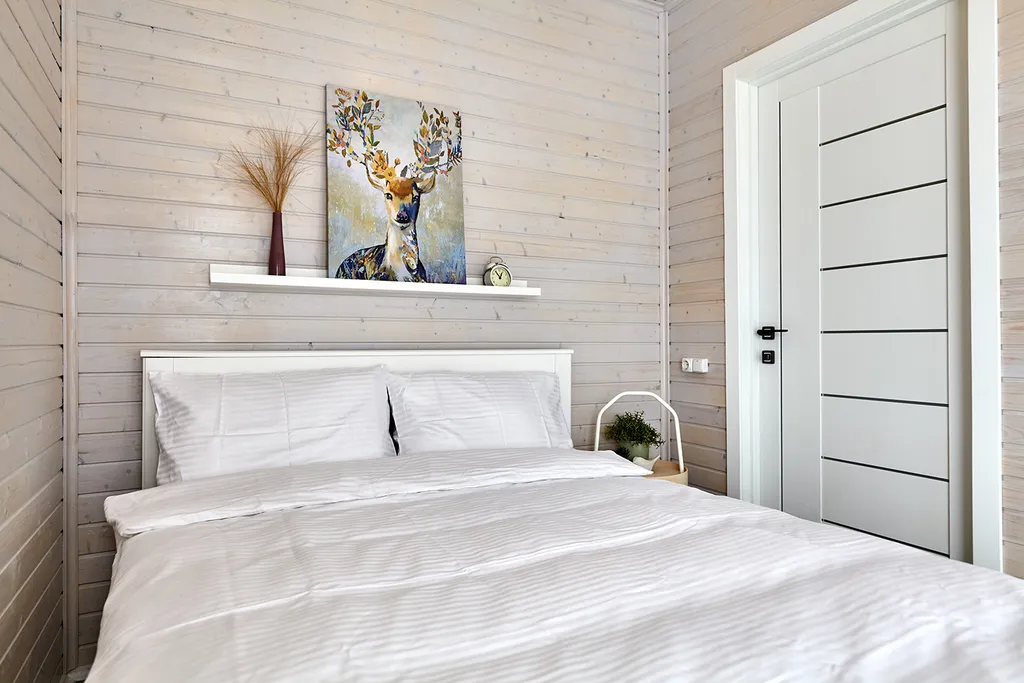 Чистый светлый коттедж с теплым бассейном и баней на дровах