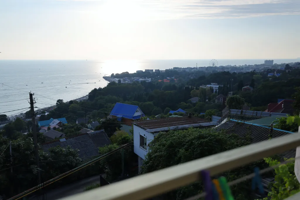 Квартира Квартира Четырехместный номер люкс с доп. местом и балконом с видом на море — Лазаревское