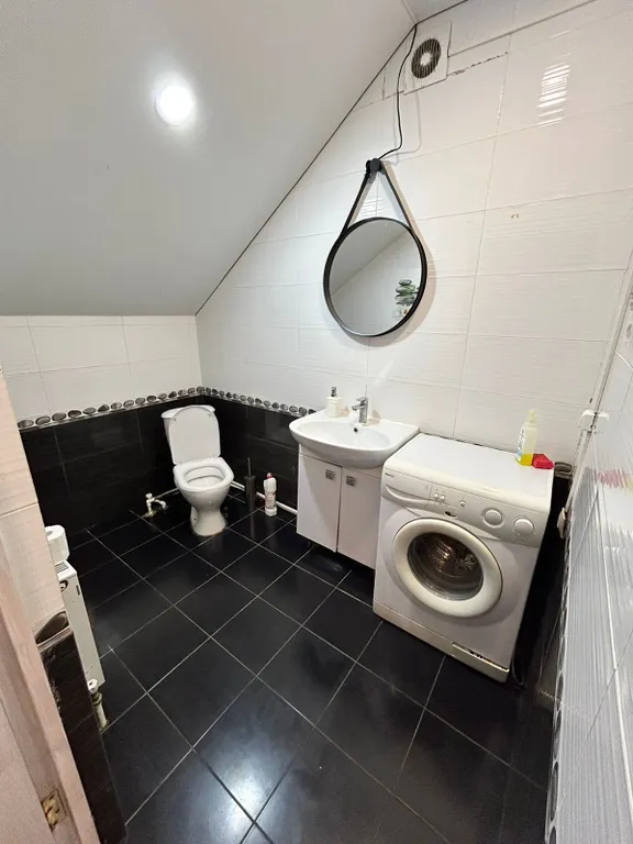 Коттедж с бассейном и финской сауной в центре Ижевска