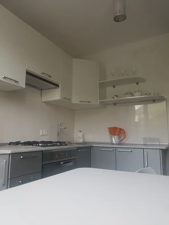 Светлая и уютная квартира в центре города с видом на гору Машук