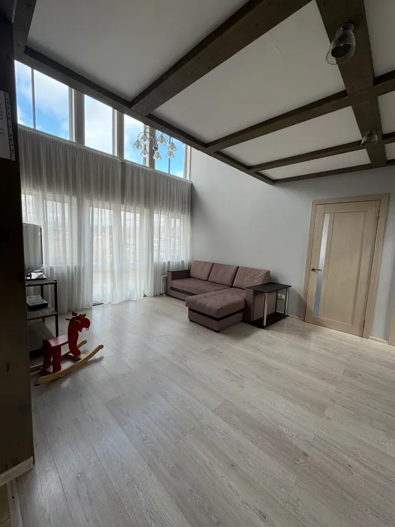 Коттедж Дом у озера — аренда посуточно в Поляны