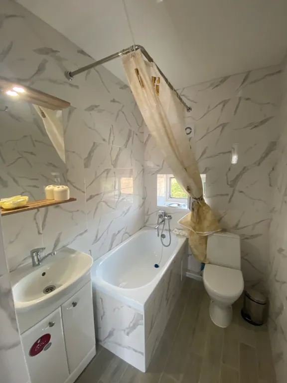 Квартира 2-комнатная Квартира — Анапа