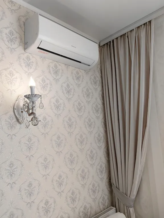 Уютная студия с видом на город