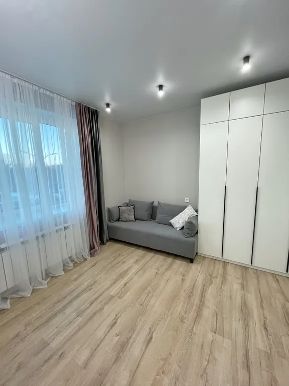 Двухкомнатная квартира у парка Победы