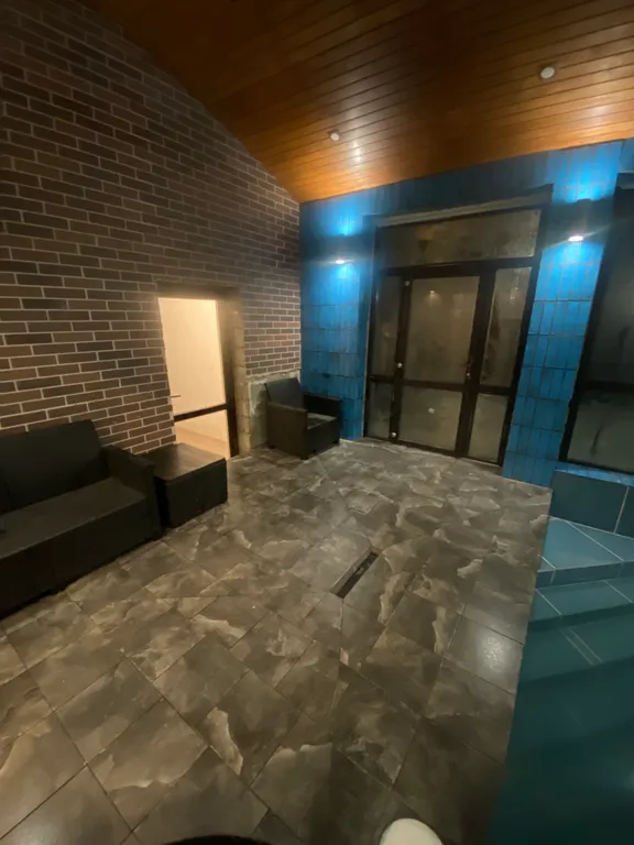 Комфортный коттедж с 4 спальнями и сауной на Мраткино