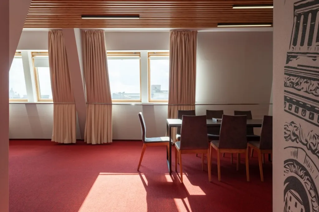 Апартаменты