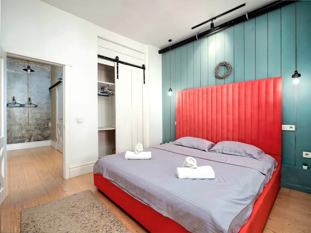 Дизайнерская квартира в стиле loft c панорамным видом — аренда посуточно в Алматы