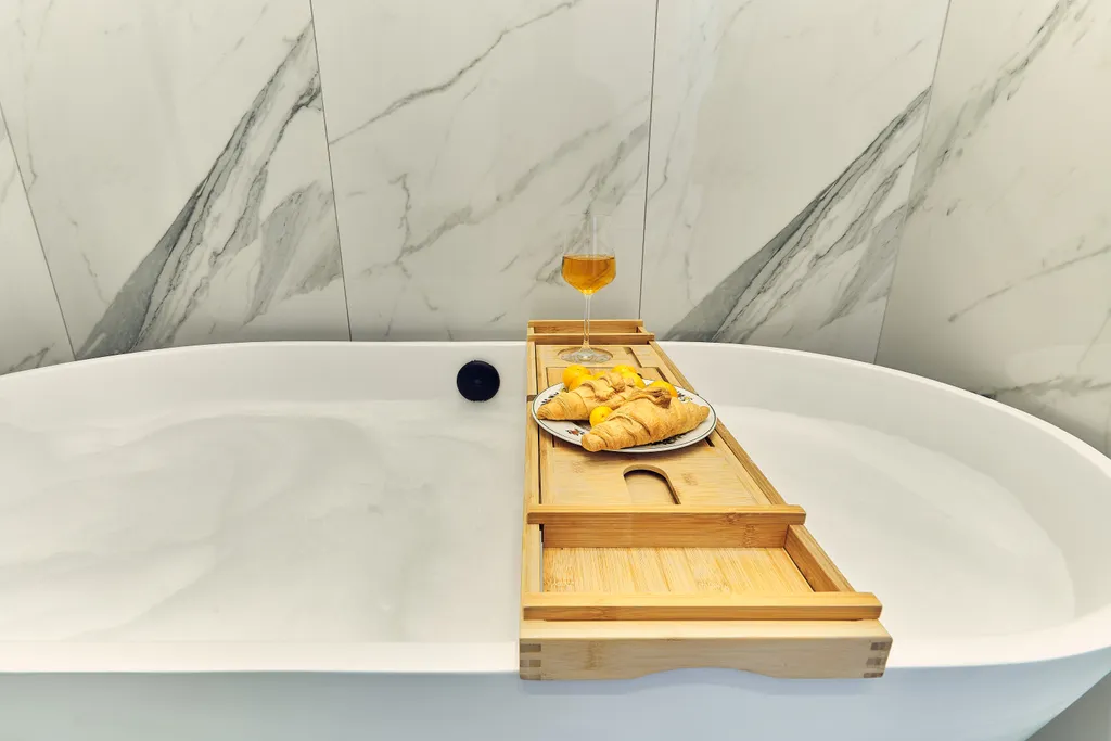 Квартира Элитные двухуровневые апартаменты в историческом здании в центре — Москва