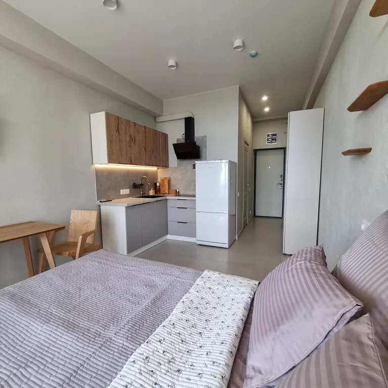 Студия в Ласпи с видом на море